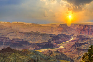 Sunrise at the Grand Canyon seen from Desert View Point, South Rim